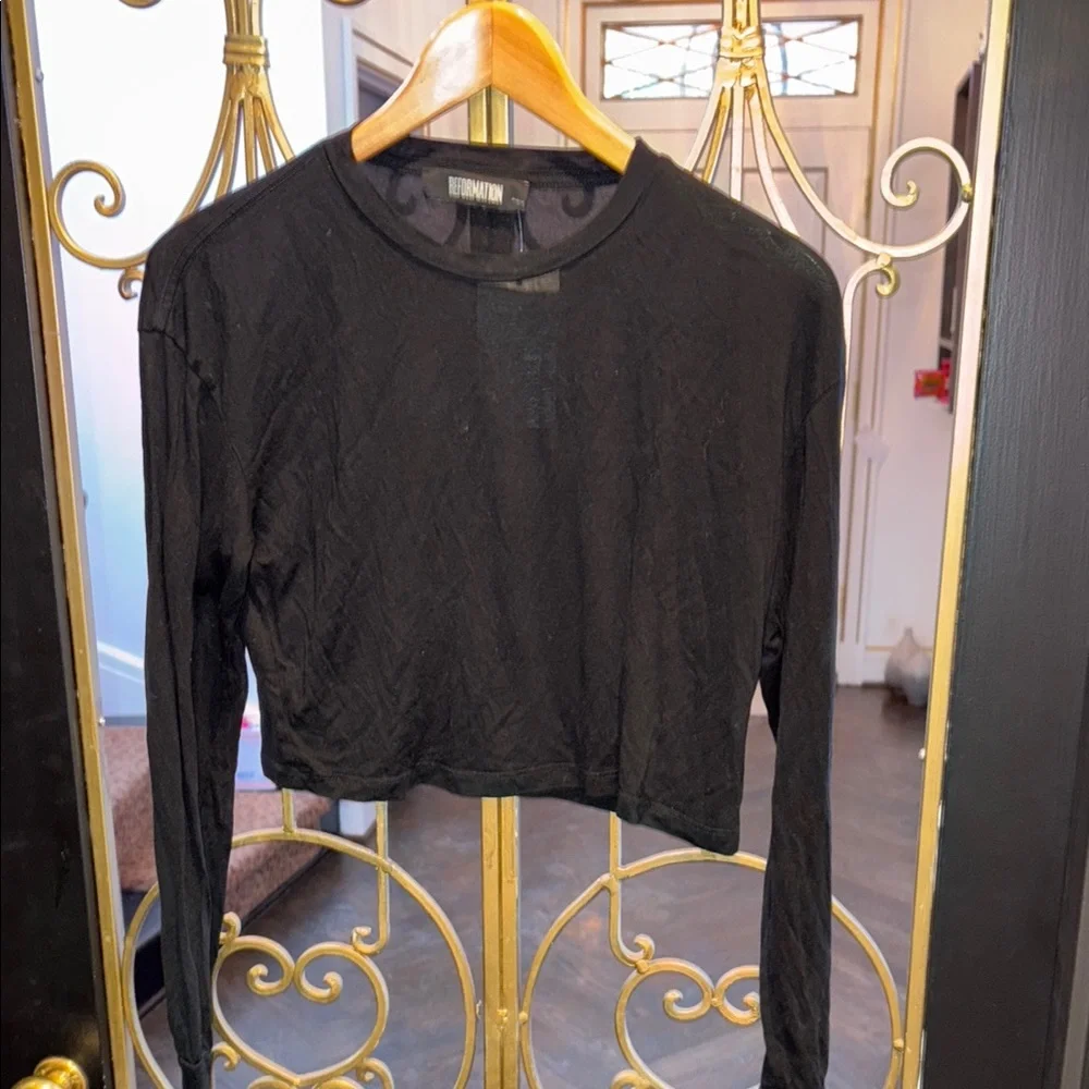 Reformation Black Cropped Top long sleeve small preloved thin lightweight - Picture 1 of 11